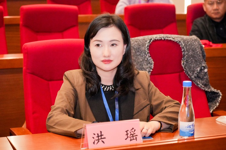 南通油商论坛纪实｜从室内峰会到户外大合影，定制化会务影像服务落地