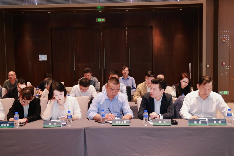 落地广西百色｜壁挂炉行业 G20 峰会全案纪实，专业会务跟拍 + 云摄影全程护航