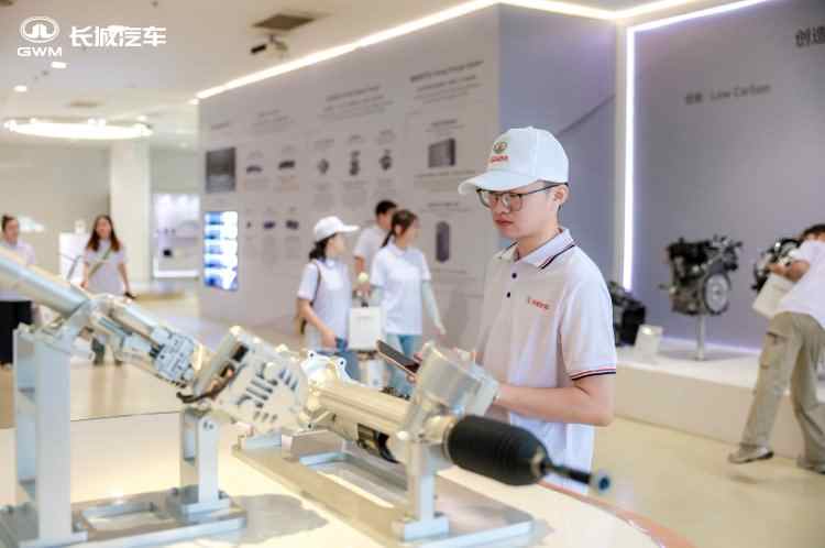 河北保定｜车企应届生入职开放日，定制化纪实摄影赋能人才品牌宣传