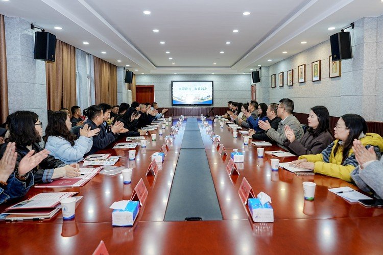 全程跟拍美丽园丁入校教研，教育项目云摄影纪实圆满落地 正文
