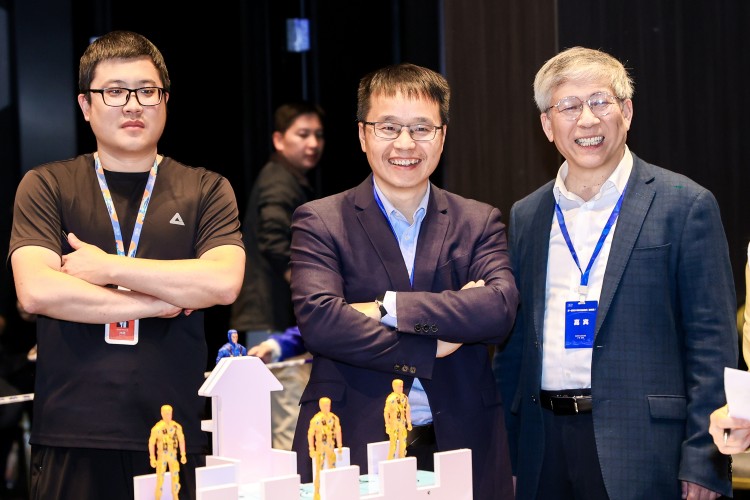 专业影像定格科创盛会｜一站式活动跟拍 + 云摄影全程护航青少年科技运动会