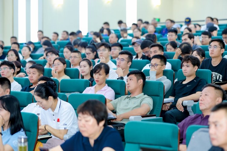 山东济南｜双线场域同步纪实，教师素养提升项目定制化影像落地