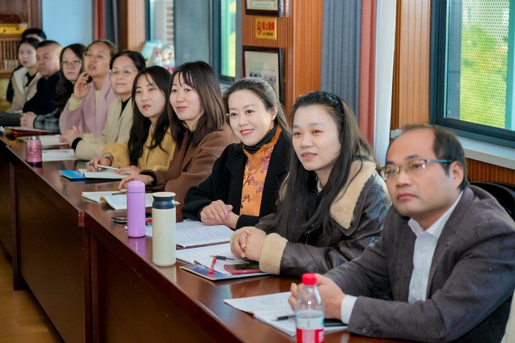 云相册浏览破 2.2 万｜全程纪实 “美丽园丁” 教育项目入校指导，专业活动跟拍落地教育研学纪实服务
