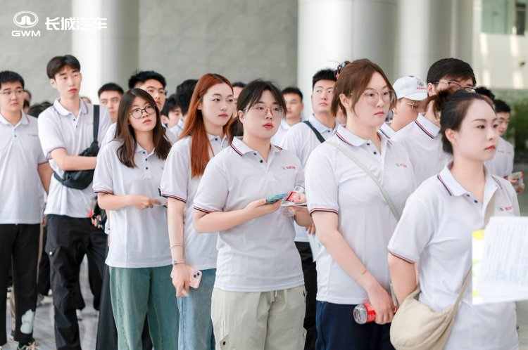 河北保定｜车企应届生入职开放日，定制化纪实摄影赋能人才品牌宣传