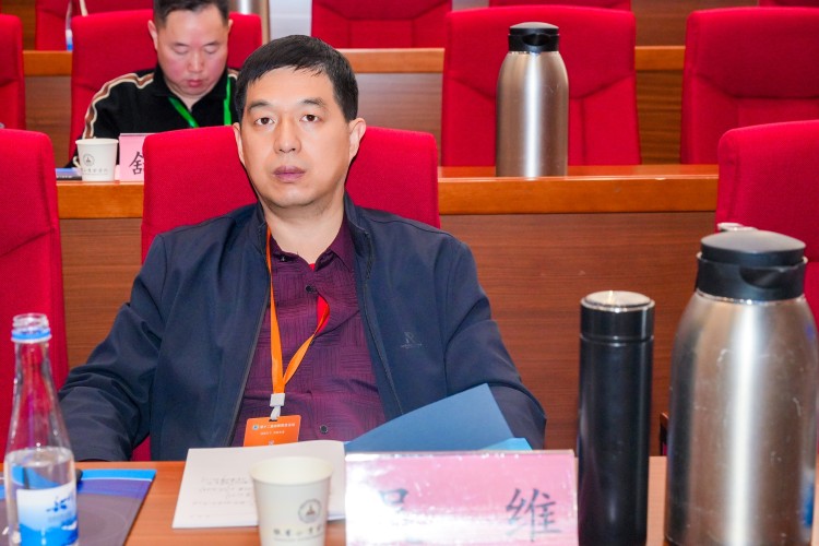南通油商论坛纪实｜从室内峰会到户外大合影，定制化会务影像服务落地